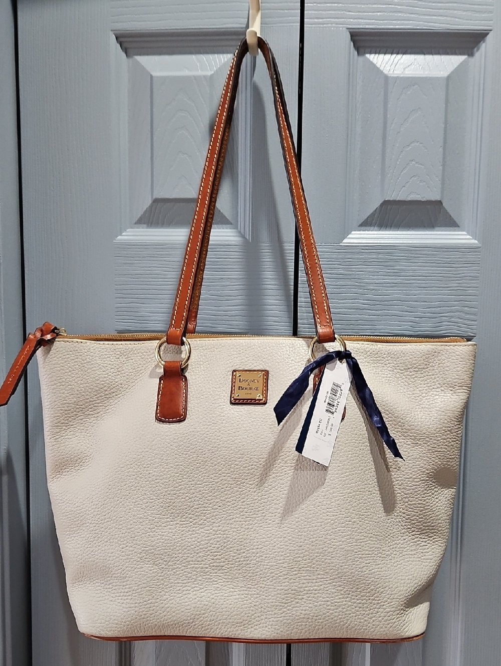 Dooney & Bourke Pebble Leather Wren Zip Tote Bag